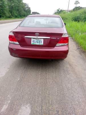 A picture of 2005 Toyota 2 4 camry big daddy