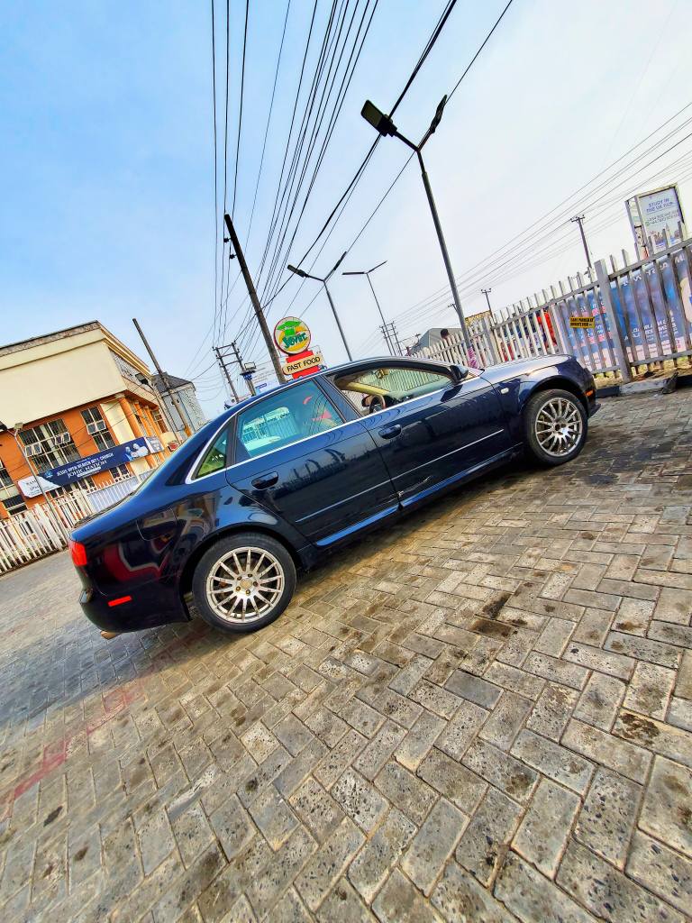 A picture of Belgium Grade Audi A4 B7 2.0T FSI Quattro