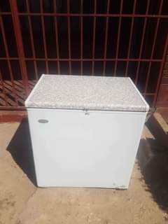 classifieds/fridges