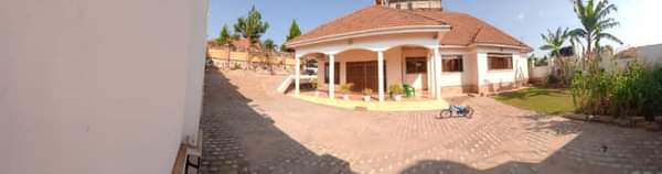 A picture of House for sale at 700m ush at Munyonyo.