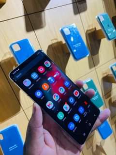 A picture of SAMSUNG S21 ULTRA 5G