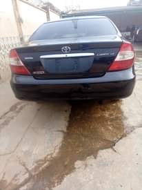 A picture of 2004 Toyota Camry