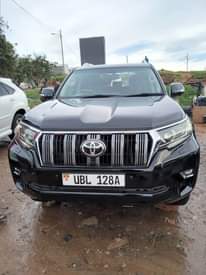 A picture of 2014 Toyota Landcruiser