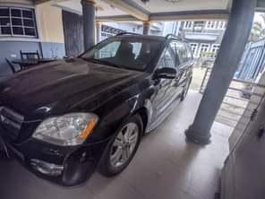 A picture of DISTRESS SALE Belgium grade Benz GL450 First body Working AC