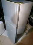 A picture of Friji Hotpoint kalii Sana warranty mwaka mmoja