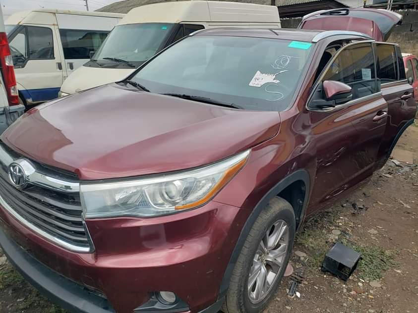 A picture of 2014 Toyota Highlander