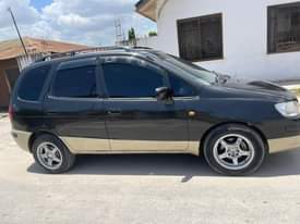 A picture of Toyota spacio nyingine iyo B Kali sana Unawasha na kuondoka