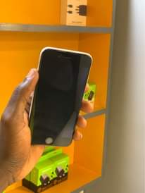 A picture of IPHONE 6G 32GB BEI 160 000 TU