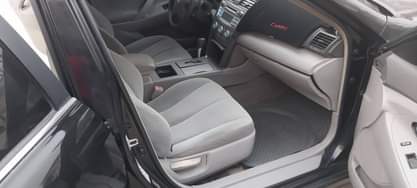 A picture of 2008 model Toyota Camry Freshly baked with oven No single