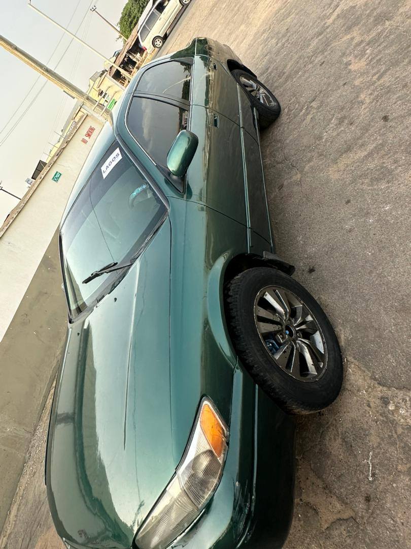 A picture of Pencil camry