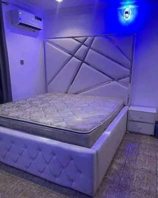 A picture of King bed
