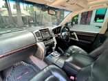 A picture of TOYOTA LANDCRUISER V8