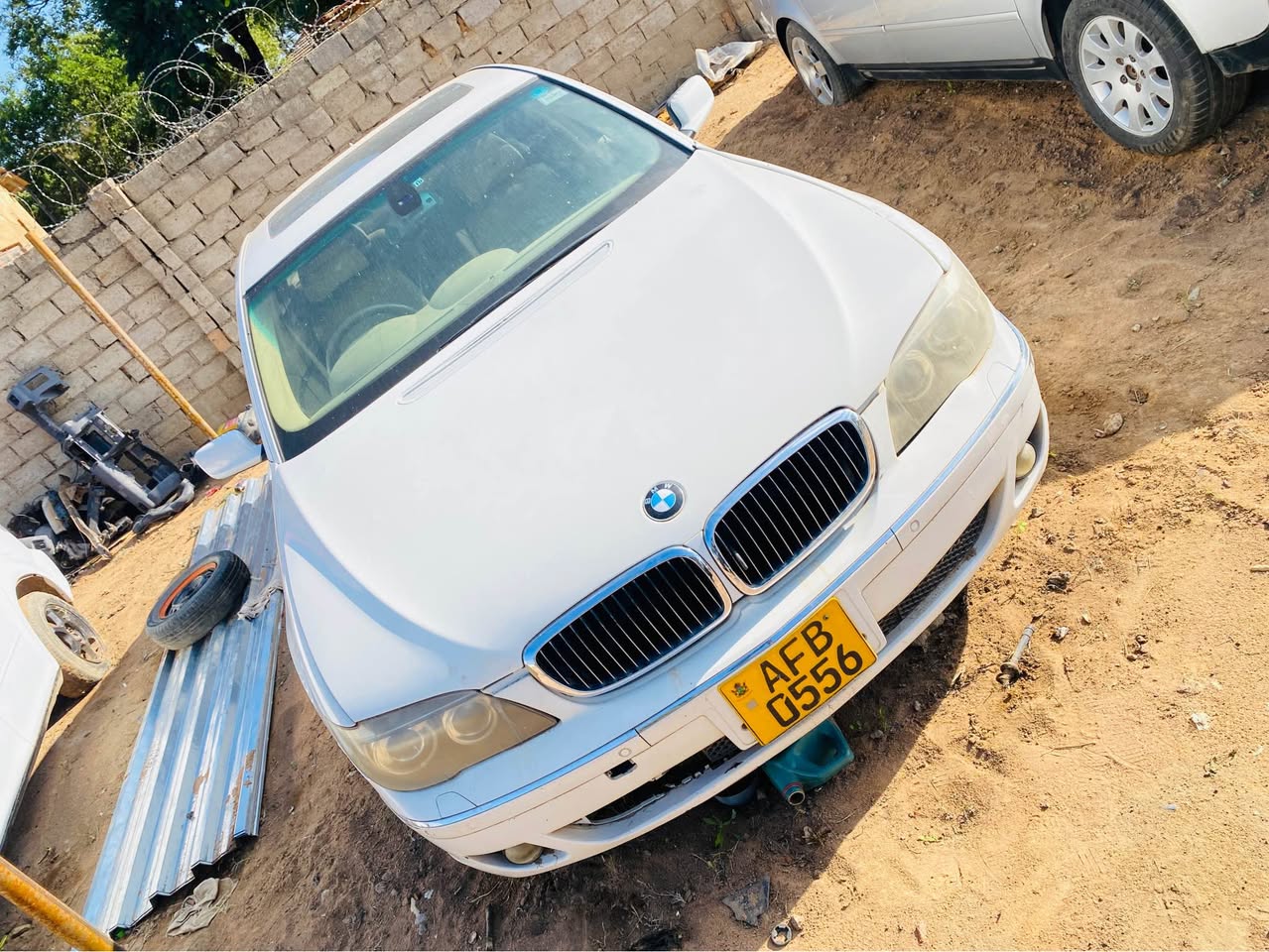 classifieds/cars bmw