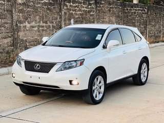 lexus