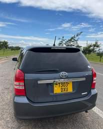 A picture of Toyota wish for sale 0682036397