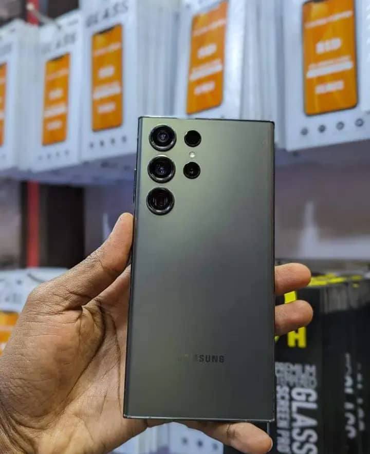 A picture of S22 ULTRA