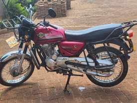 A picture of Simba UG Boss Motorcycle