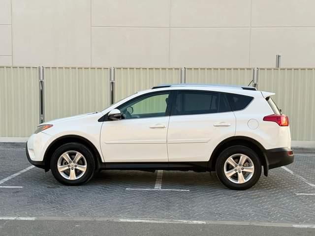 A picture of Toyota Rav4 2013 gcc watsapp 0551513562