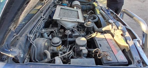 A picture of 0718998880 Nissan Hardbody Price Milion 13 8tsh Engine QD32 Diesel