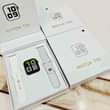 A picture of T55 smartwatch Inakuja na mikanda miwil kwa 25 000 tunamalizia