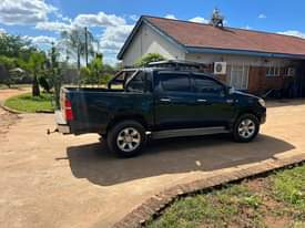 used toyota hilux