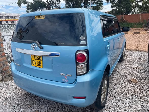 A picture of Toyota ruined