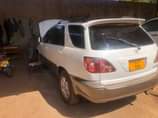 A picture of TOYOTA HARRIER PRICE 6 8M CALL 0621007902