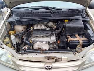 A picture of TOYOTA SIENNA
