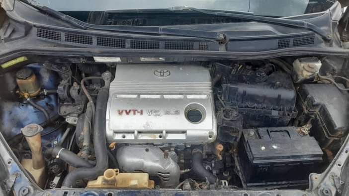 A picture of TODAY DEAL TOYOTA SIENNA 2005 Engine Gear Ac Nothing to