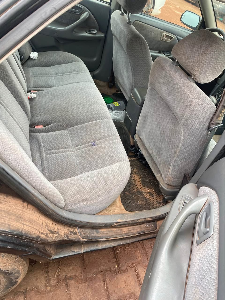 A picture of Distress sale Toyota Camry 2.2