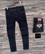 A picture of MEN S CLASSIC JEANS