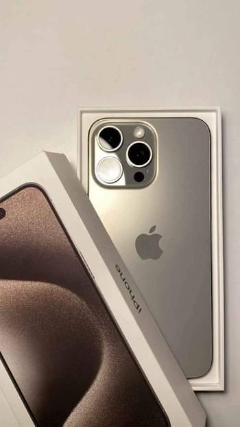 A picture of iPhone 14 promax