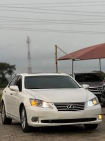 A picture of Neatly Used And Well Maintained lexus Es 350. With engine