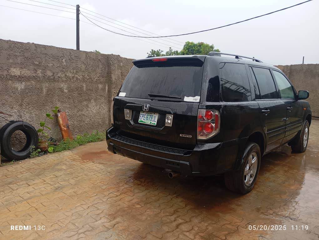 A picture of Honda Pilot 2007