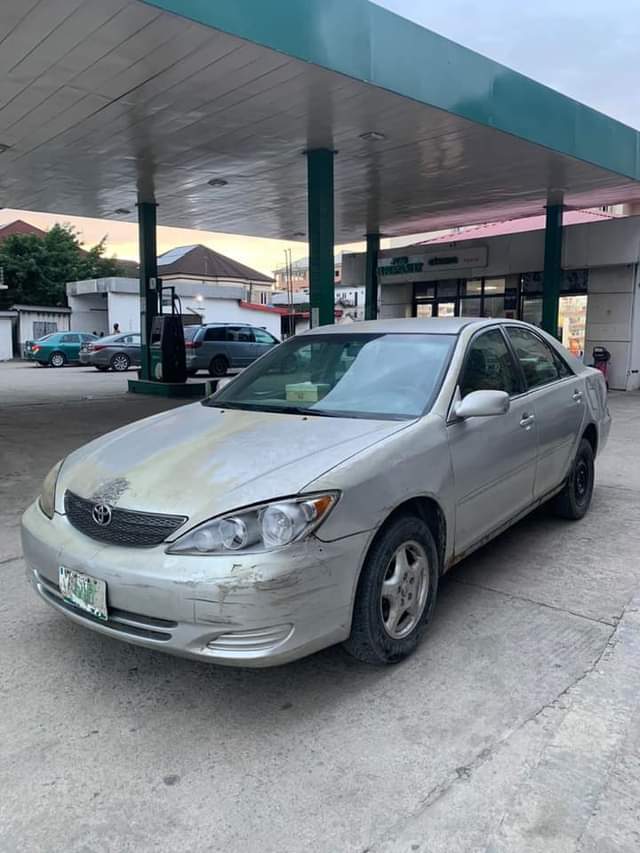 A picture of Toyota Camry 2004