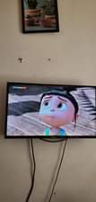 A picture of Hisense 32 inches smart tv for sell