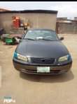 A picture of Toyota Camry XLE Leather interior