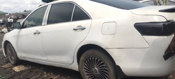 A picture of Toyota Camry spider V6
