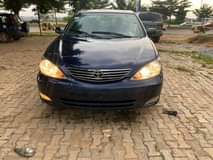 A picture of 2004 Distress Toyota Camry LE
