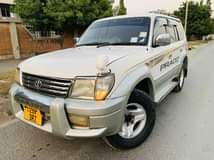 A picture of TOYOTA PRADO BEI 22 5M