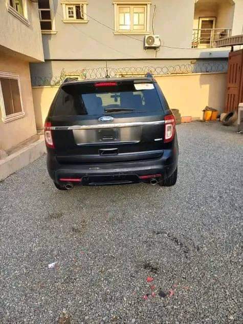 A picture of 2015 Ford Explorer