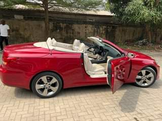 A picture of Lexus IS250 convertible