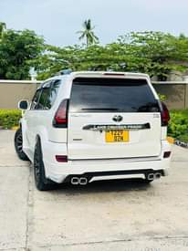 A picture of PRICE 57milion only Call 0745807099 Toyota 2006
