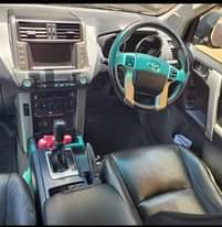 A picture of Car
