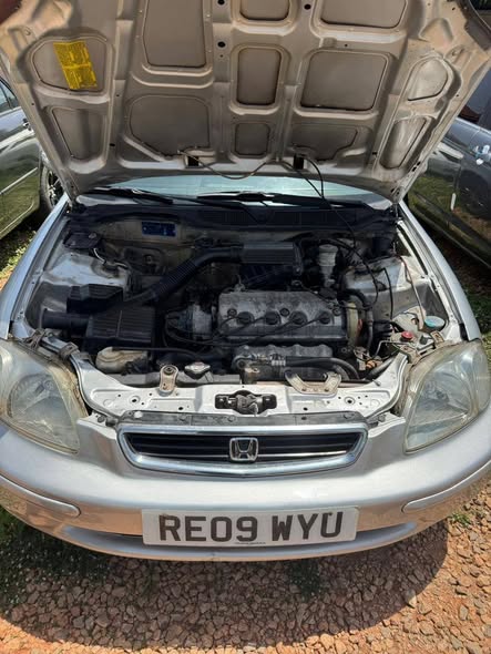 A picture of Honda Civic 2000
