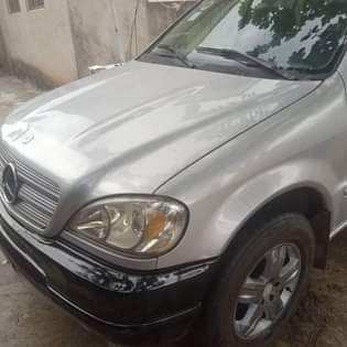 A picture of 2005 Benz Ml 100987