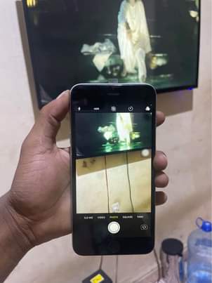 A picture of IPhone 6s Plus