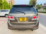 A picture of TOYOTA FORTUNER