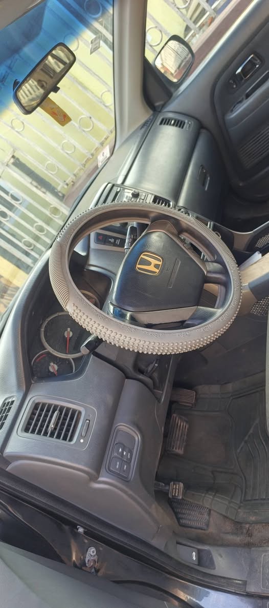 A picture of Honda pilot