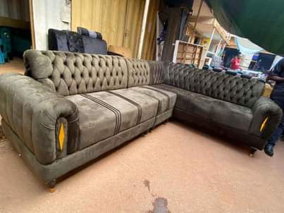 A picture of L Chesterfield sofaset
